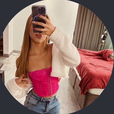 pradolayssa's profile picture. Conta nova