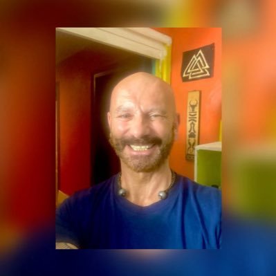Cameron20370744's profile picture. Coaching en regeneration, reactivation Energetique MTC, ayurveda, massages... All is vibration. Sower of seeds. Satya Yuga. Know thyself . "🔥🌤✌️🙏🌍🦋💙🕊✨