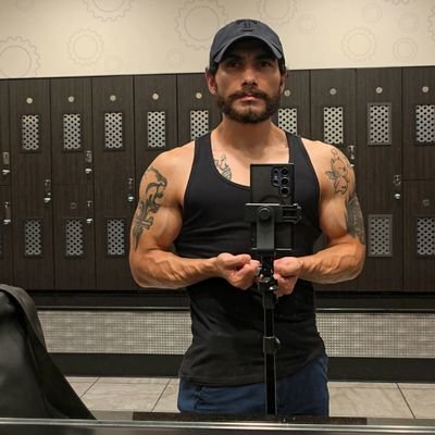 morewingspls's profile picture. 