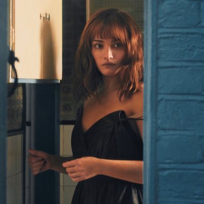 sirmariamlot's profile picture. fuck off