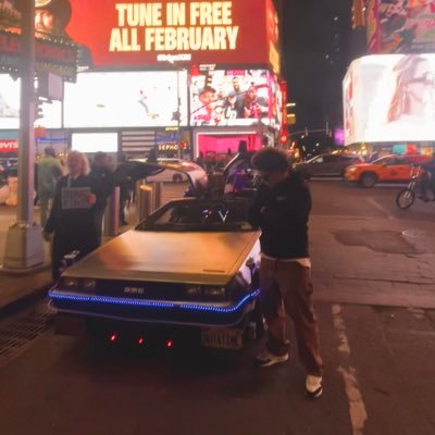 OptionsMunyon's profile picture. 1.5 year unprofitable options trader posting technical analysis charts & risk management tips. NFA