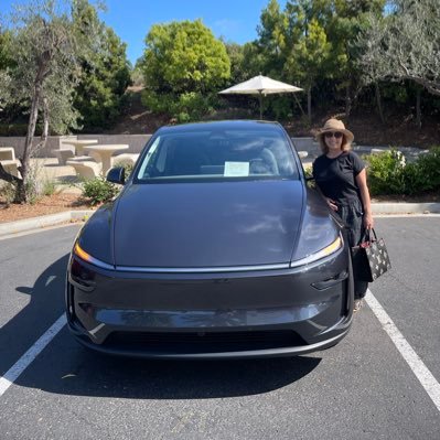 FayNaea's profile picture. 