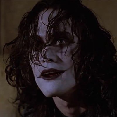 spookyswift13's profile picture. 25 | she/her | horror, taylor swift, and marvel | don’t mind me… I’m minding my business this time.