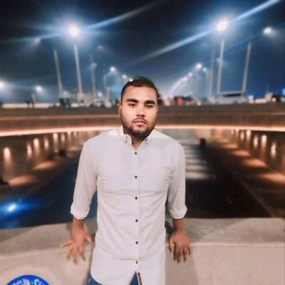 Rahat2382985's profile picture. 