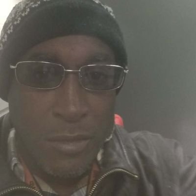 alahirab's profile picture. world famous poet,song writter college student,man of labor,verbal assassin,single,father of two,muslim,athletic build