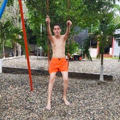 julvert's profile picture. #Blogger #Sagitario #Geek #Guaro #Escritor julvert_tua #Instagram  #LoveIsLove ¡Que la fuerza te acompañe! ¡Si no soy libre Muero! #Cine vivo en #Narnia #Hades