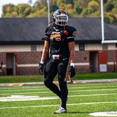 Dacious Passmore. Profile