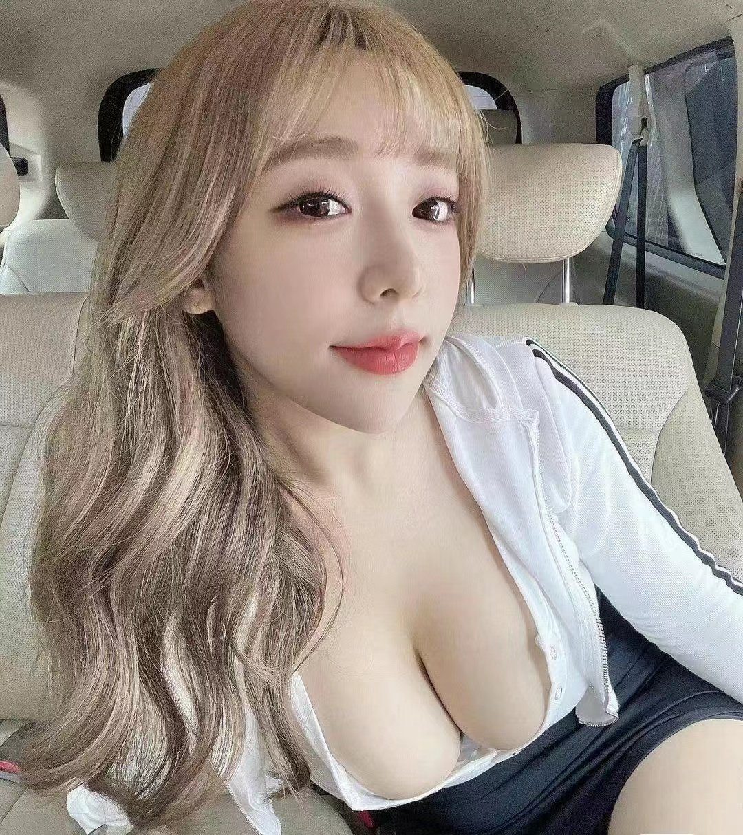 Crispin1192487's profile picture. 