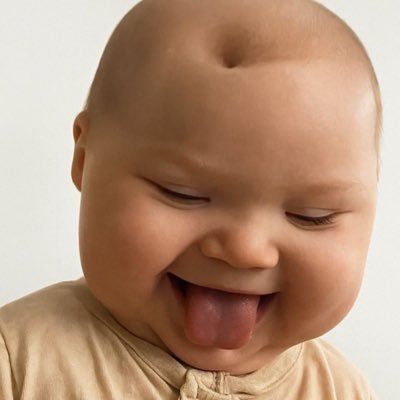 Tapvlator's profile picture. 25 | Warehouse employee - WZ Pro/Content creator & 2X WSOW Global Finalist @bbybrinaa_