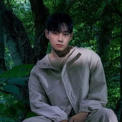 stillarmy2's profile picture. ONLY ARMY 💚🧃
OT7 (ifb)