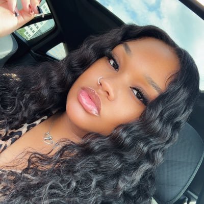 MoolaRaye's profile picture. free spirit ✨ • A BIG DEAL • 🆓 MY KIND 🫵🏽♥️