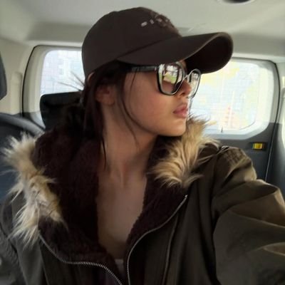 beerletters's profile picture. I’d rather live in my dreams.