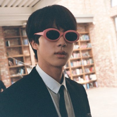 Chaz_Luv's profile picture. Introverted and Intuitive