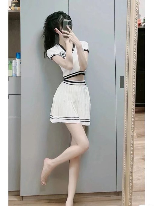 Carleton218084's profile picture. 