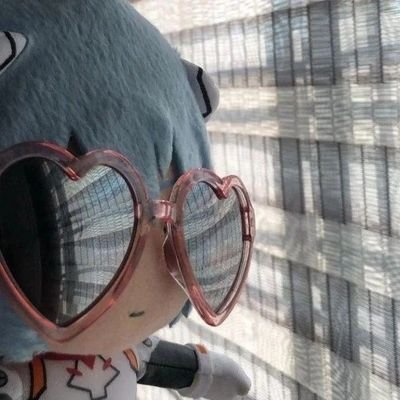 ReiPlushChikita's profile picture. 