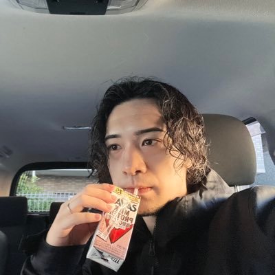 shoheip811's profile picture. 埼玉在住。毎日4時起き33歳☀️一児の父👶 都内（足立区）勤務。看護師🧑‍⚕️ ホスピス系施設施設長🧑‍⚕️🏢筋トレ記録、読書して得た知識を自分の言葉でアウトプットしてます。たまにぼやきも笑。 趣味：#筋トレ #読書