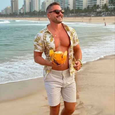 gusta_roman84's profile picture. Nací en 1984 y todavia no morí.. Funcionario Judicial.. pero no corrupto.. Cerrista de nacimiento, no por obligación