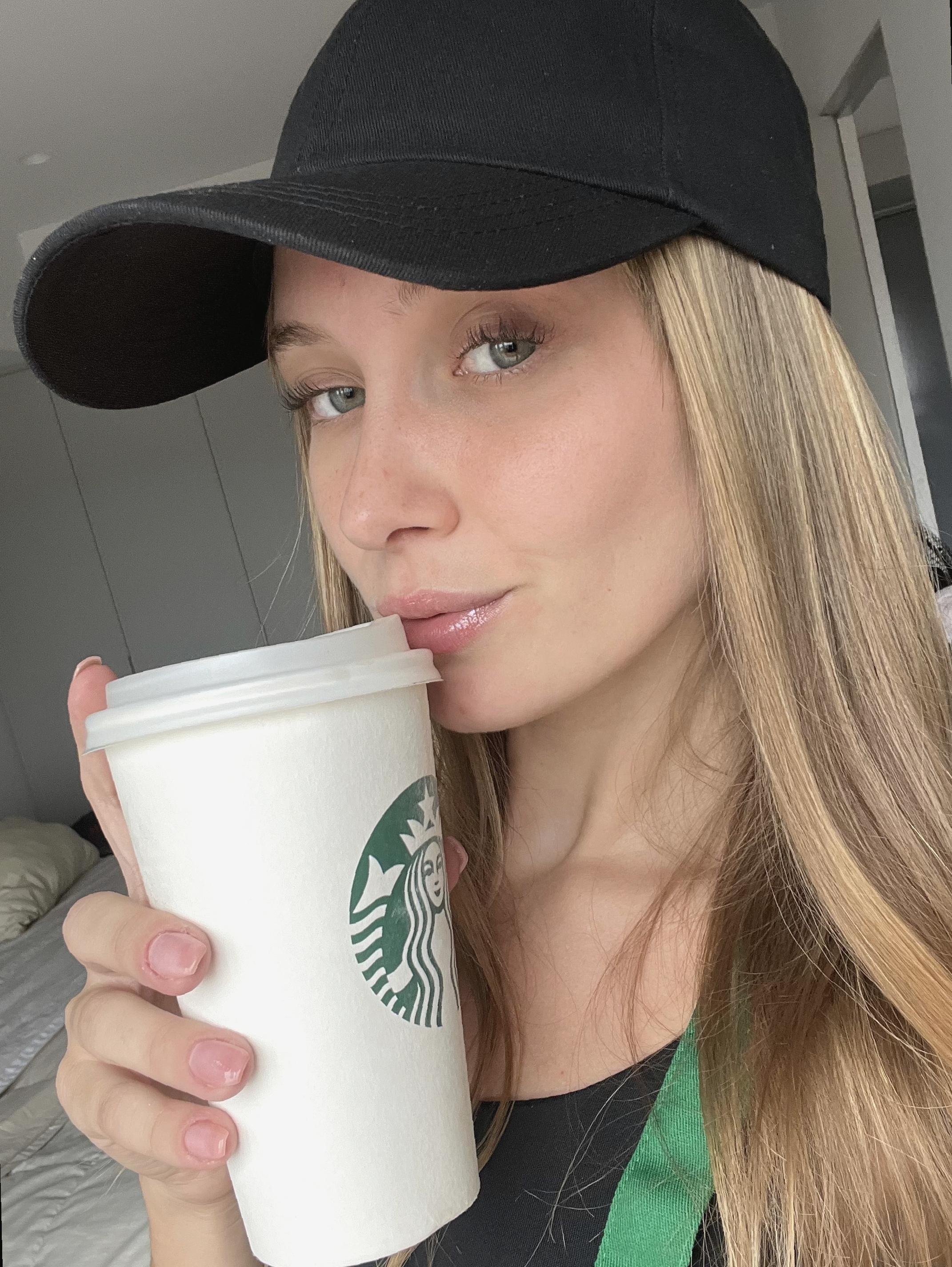 MosesMbwau's profile picture. follow back and i'll show you the side i don't post - soft on feed, spicy in dms 😈📩