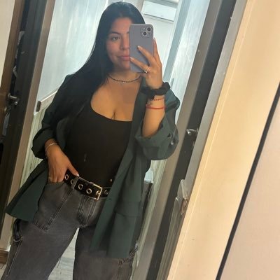 MoreHeredia7's profile picture. 