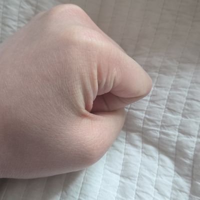 wozovn's profile picture. 