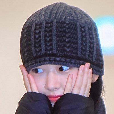 yujintwo's profile picture. 