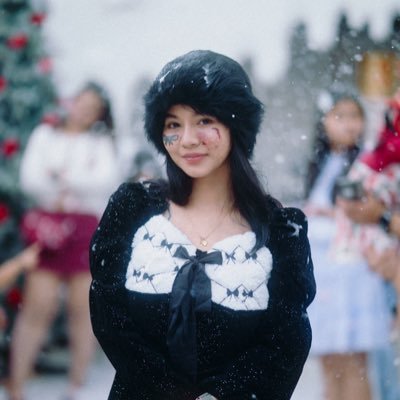 Aurora2540's profile picture. แฟนช่างภาพ รับถ่ายภาพงานพิธี รับปริญญา โปร์ไฟล์ วันเกิด