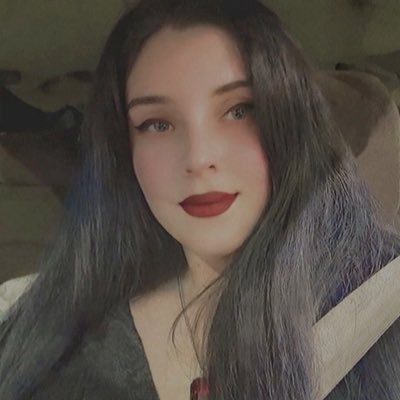 virtualkittengf's profile picture. 18+ only | follow for more | all photos are mine