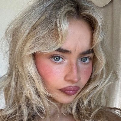 mebsbittersweet's profile picture. JUST A FAN GIRL & Yap sessions💋★I’m mourning someone in the next room★ 18! oomfs:Ivan,Kai,Doxly🤍