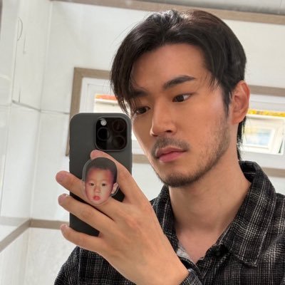 hamseopark's profile picture. 🫀Genre: Park Seoham, Culture & Depth | formerly: loftsedfaun | ˙✧˖°📷 ༘ ⋆｡° 사서함 | 박서함 위버스: 241028 | KR-ENG 🎧ྀི