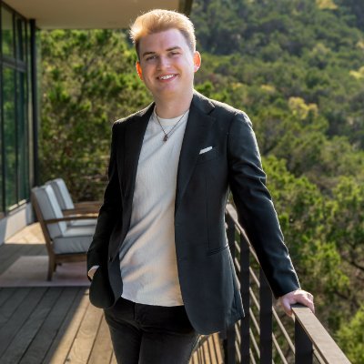 George_Ramires4's profile picture. A happy soul l God l Catholic | Chelsea die-hard | Naija banter | Igbo | politics | Football