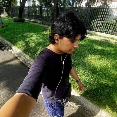 Hastitowibi's profile picture. May allah grant you success and acceptance