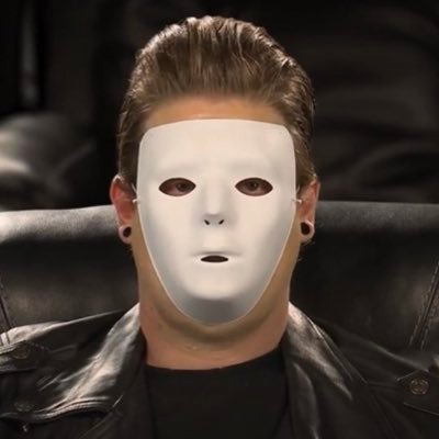 BareCarlos's profile picture. have some beef swans