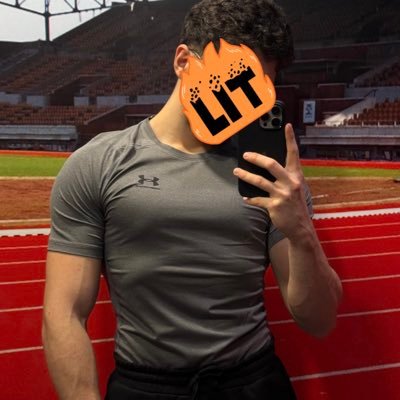 KendinceTakil's profile picture. Spor paylaşan, beğenen, kendi halinde biri