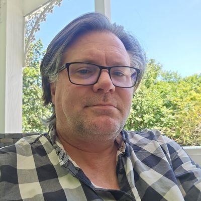 onegreenparker's profile picture. South African | I can help with your transition to Linux from Windows | VICIdial | Linux | https://t.co/0Mk58QdjYl | Raspberry Pi | Call Centre Guy