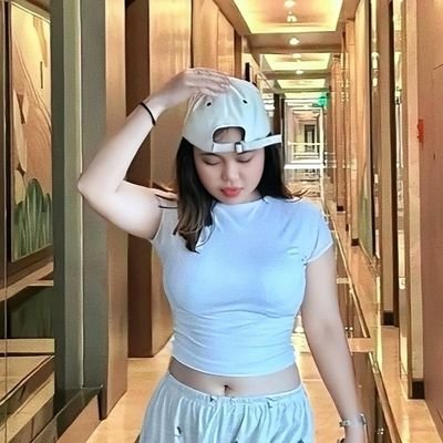 chokkofi_'s profile picture. 🐧