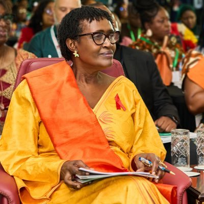 @Winnie_Byanyima