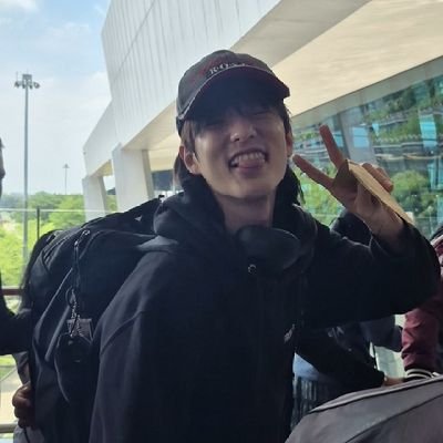 coupsegirl's profile picture. Just a petite girl who loves some cool boys 🥰🙌🏻
#EAJPARK👨🏻‍🚀🐥🐱 #SVT💎🍒 #DAY6🍀🐻 #ALD1 🐶