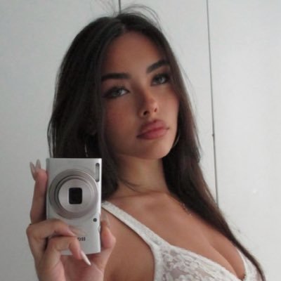 complexityheart's profile picture. 22𝜗ৎ