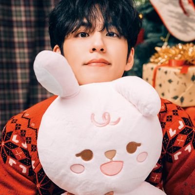 love04sol's profile picture. 좋은게 좋아