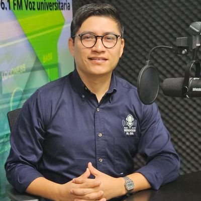 lolotorresmx's profile picture. Mtro en educación, mercadólogo, docente, consultor y locutor de @negociosaldiafm ¡Escucha el podcast en Spotify! #LeyendoYTuiteando @pizzasdannymx