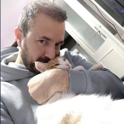 cmhnd35's profile picture. Old school gamer 🎮 / Lover of fantastic universes 🗺️🗡️/ Simba's father 😽/ LOREMASTER 📖🔎🗝️ / Detaylı oyun flood'ları 📜  - Witcher Müşteri Hizmetleri