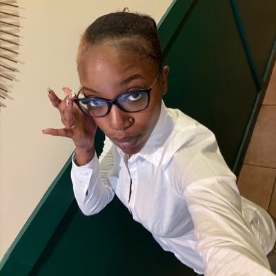 KiaNextDoor_'s profile picture. ♋︎ | 🇯🇲| Ig:tyralakia_ | Just a lover girl in a cold world 💐✨