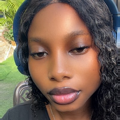 oghene_esee's profile picture. Becoming softer, wiser & prettier…. ui/ux + frontend developer 🌸