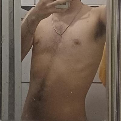 valen69014's profile picture. 