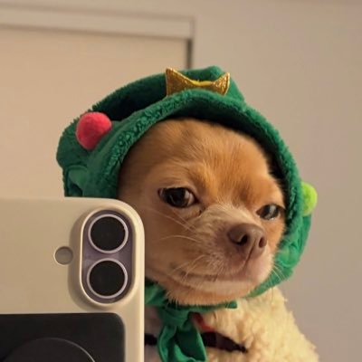 hueggplant's profile picture. 