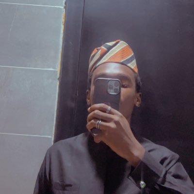 TheBohemianGod's profile picture. I identify as human