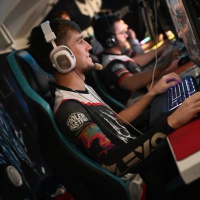 RokyDeNemboxolo's profile picture. |@Rainbow6Game player for @wildmultigaming | 20yrs| Use code “R9ky” on: @PoggersShop Duo:@Sz4rv1 |Mors ante cladem😈 | ex player for: @HonvedEsport