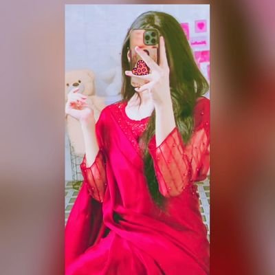 _abcde_fuckoff's profile picture. Typing....