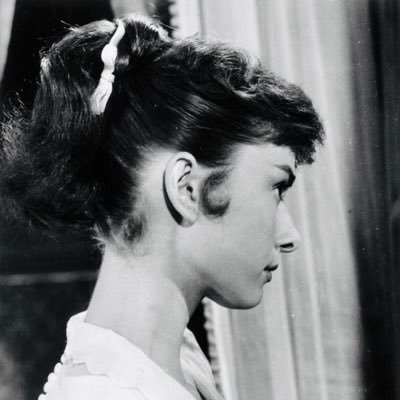 etermorie's profile picture. 