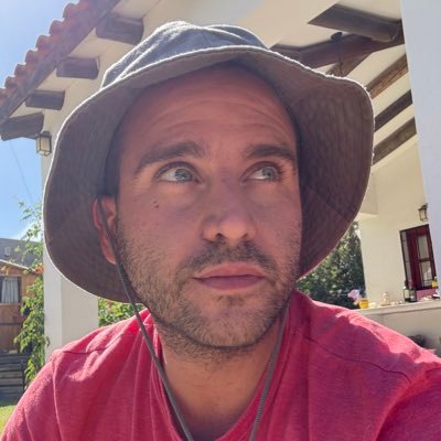 fgonzalezfradin's profile picture. Técnico en mkt y publicidad. De la tierra del sol y el buen vino. Fan de los sanguchitos de miga, las milanesas y las aspirinetas. 💙💛💙